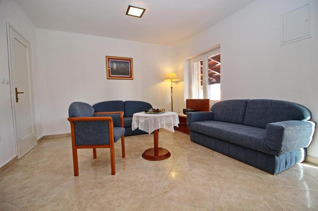 Apartment Lucija Vela Luka Ngoại thất bức ảnh