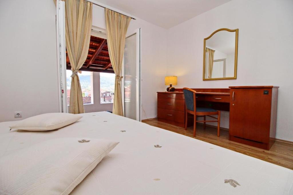 Apartment Lucija Vela Luka Ngoại thất bức ảnh