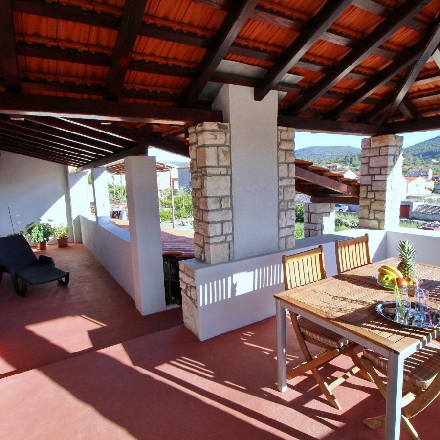 Apartment Lucija Vela Luka Ngoại thất bức ảnh